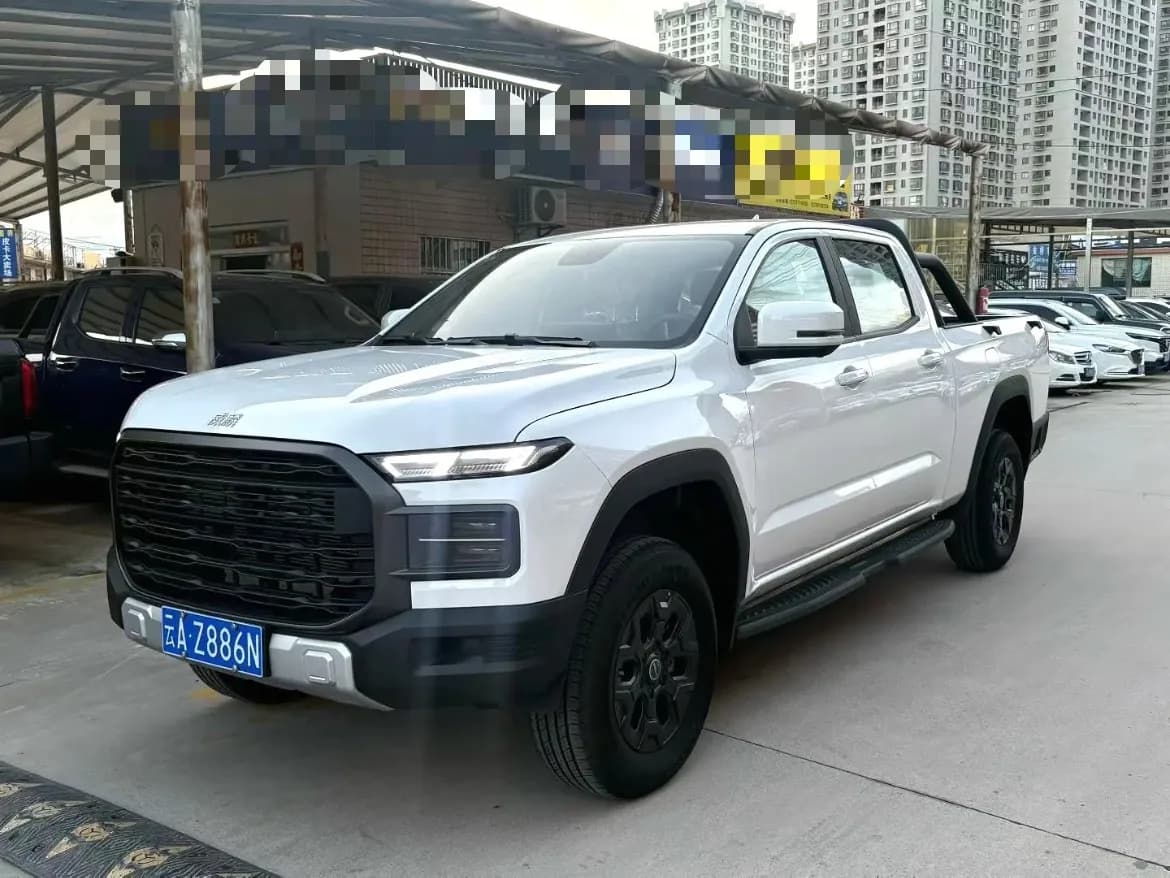 Rely 2025 R08 2.3T Diesel Long Box Tracking Edition Automatic Transmission exterior