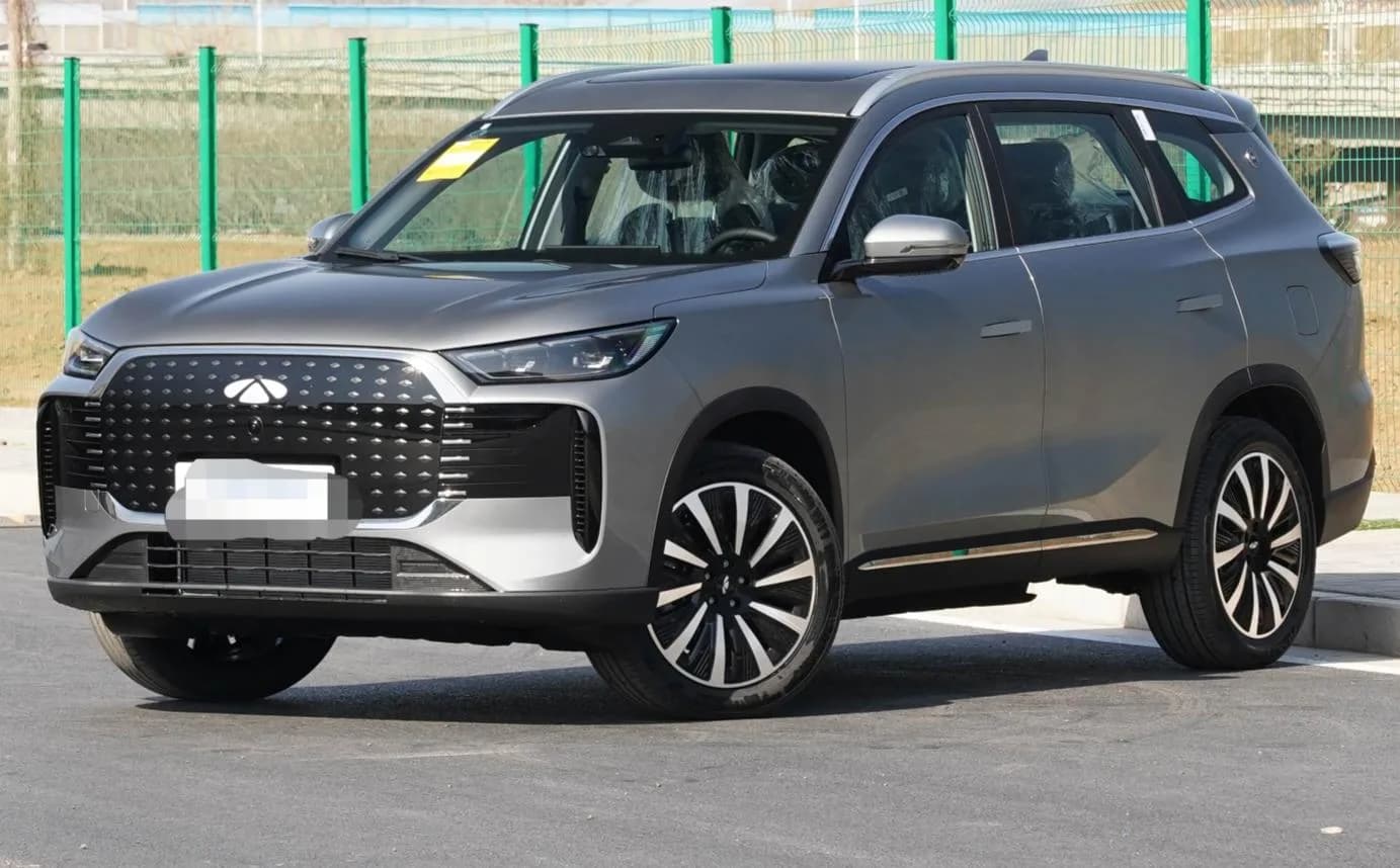 Fengyun T8 2025 Model Year 1.5T 130 HP Luxury Edition 5-Seater exterior