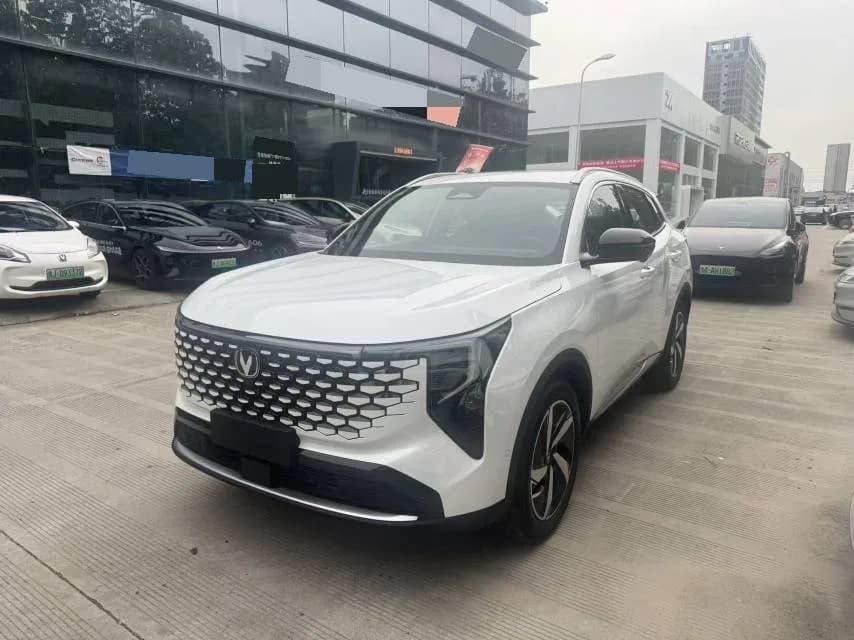 Changan CS55PLUS PHEV 2026 Smart New Blue Whale 125km Smart Edition exterior