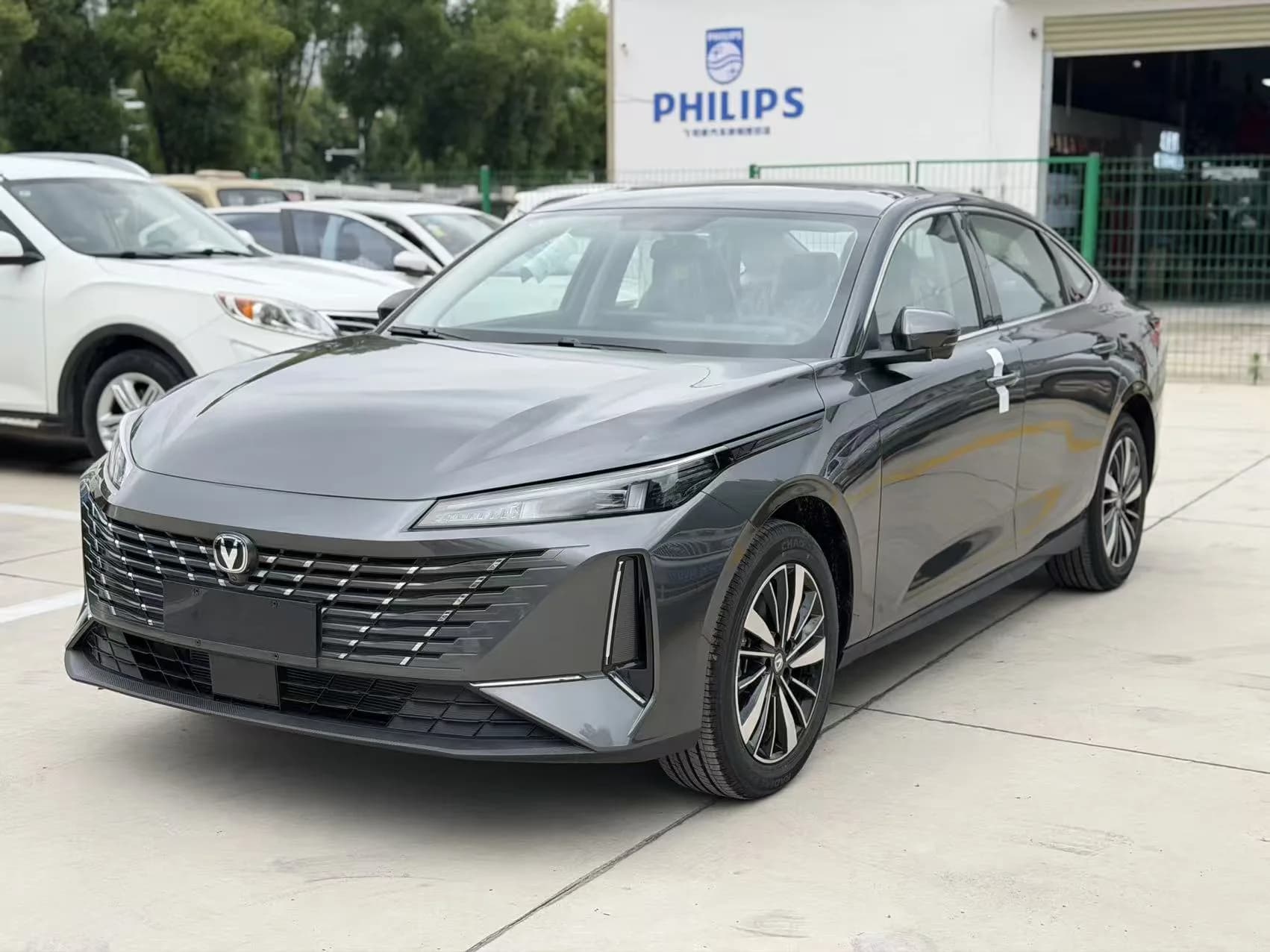 Changan Eado New Energy 2025 Smart Blue Whale 145KM Battleship Edition exterior