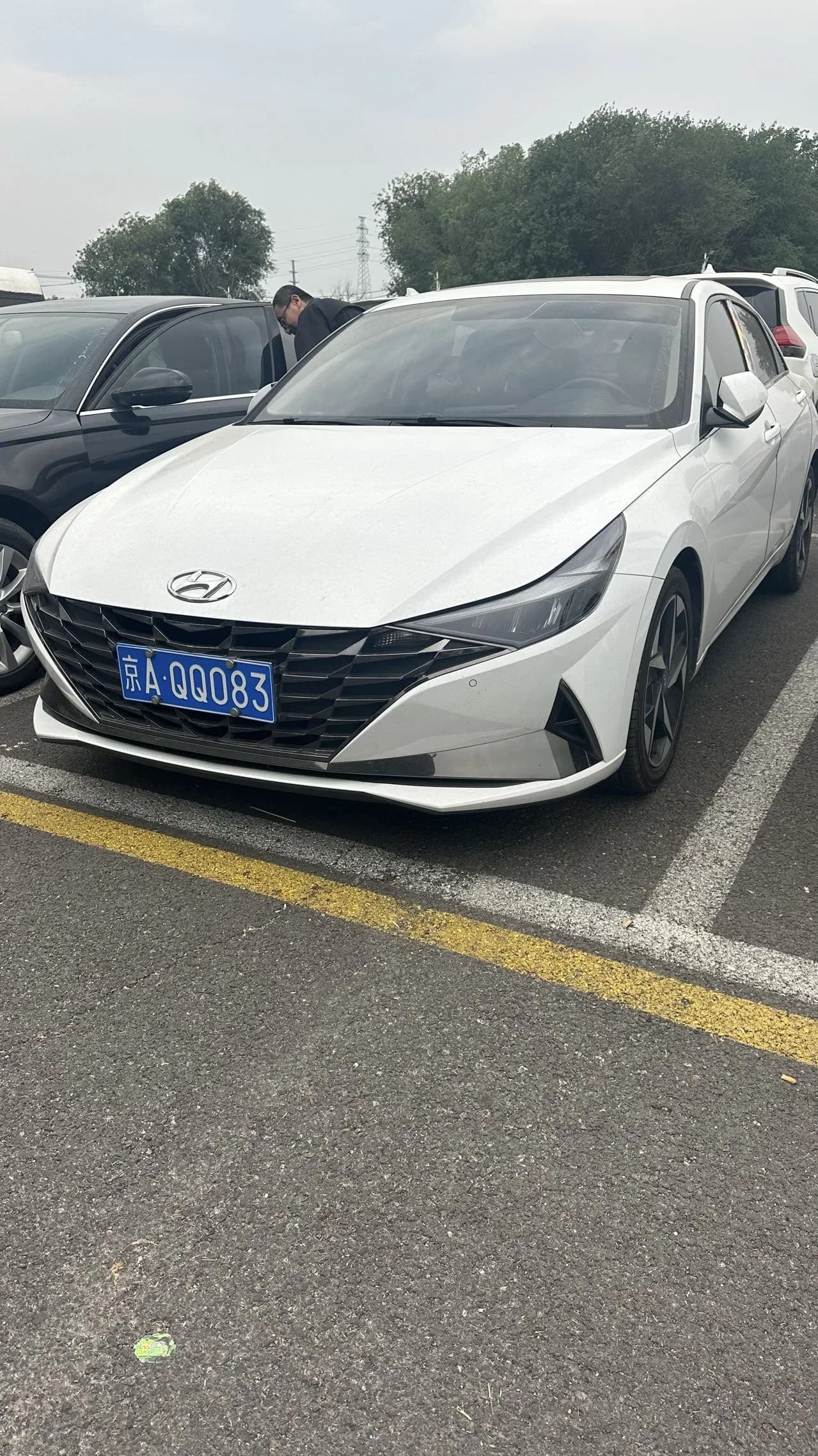 2023 Elantra 1.5L CVT GLS Leading Edition exterior