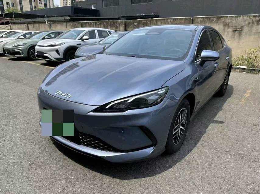 Seal 05 DM-i 2025 Model Year DM-i Intelligent Driving Edition 120KM Flagship exterior