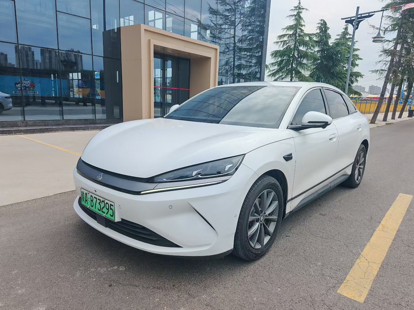 BYD 2025 Qin L EV 545KM "Exceed" Edition, Automatic Transmission exterior