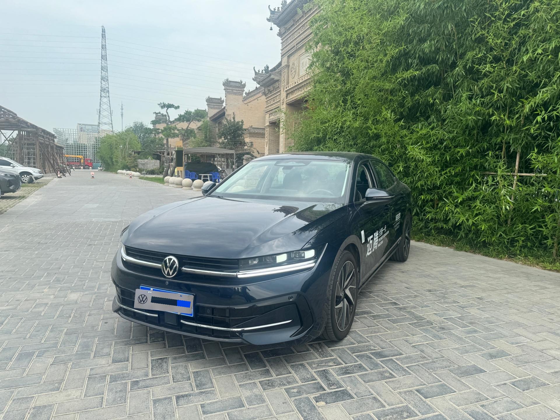 Volkswagen 2024 Magotan 2.0TSI 380TSI Premium Edition, Automatic Transmission exterior