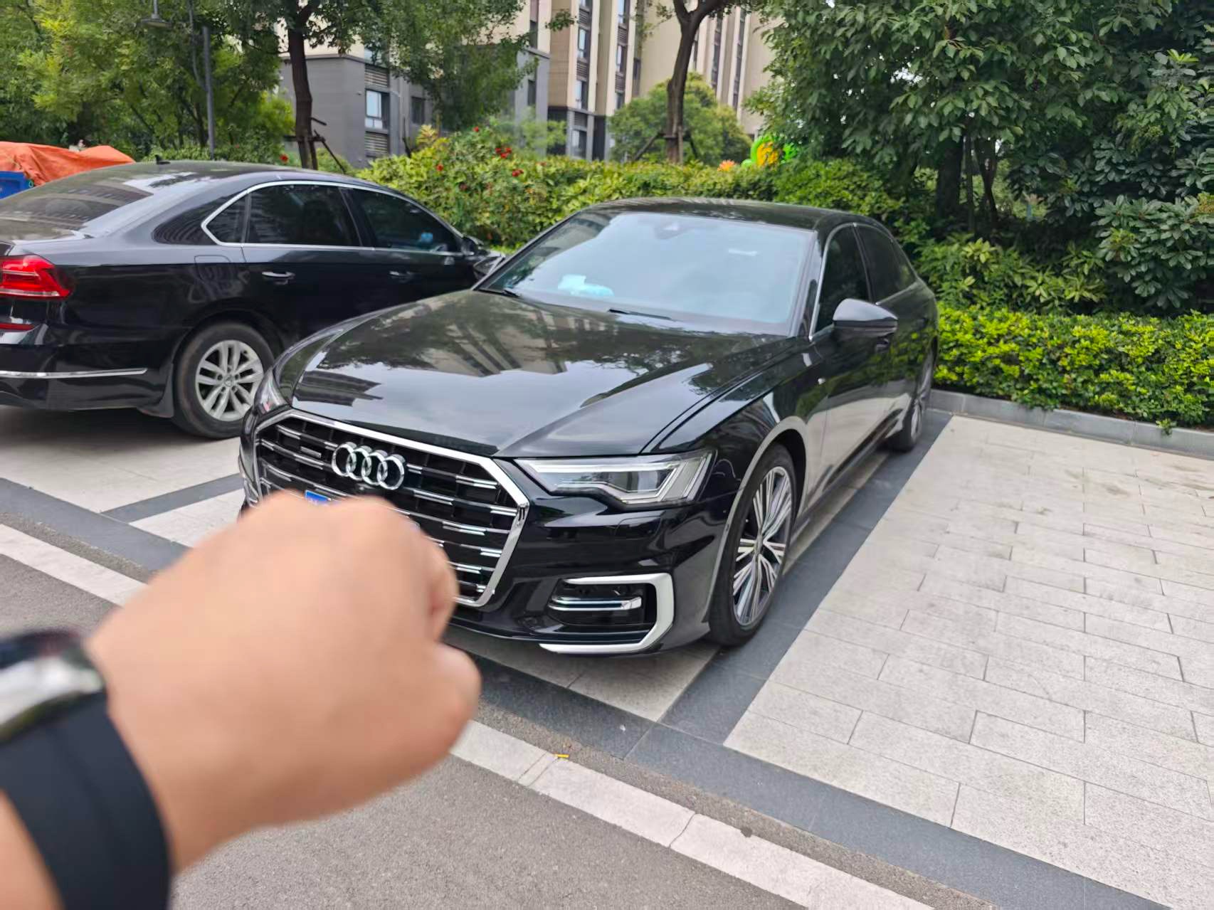 Audi 2025 A6L 2.0 TFSI 45 TFSI Premium Sport Edition, Automatic Transmission exterior
