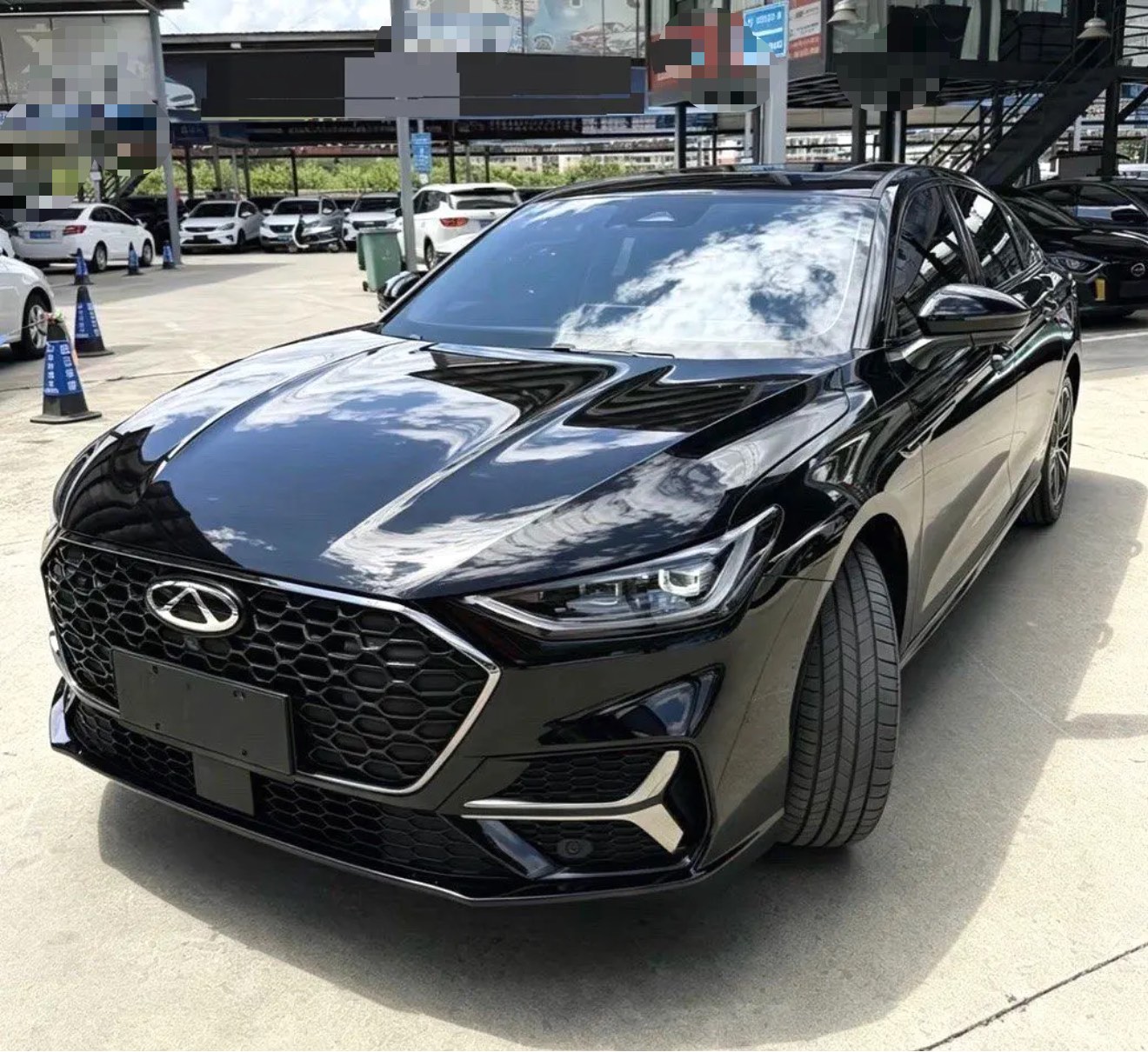 Chery 2025 Arrizo 8 Pro 2.0TGDI 390TGDI Luxury Edition, Automatic Transmission exterior