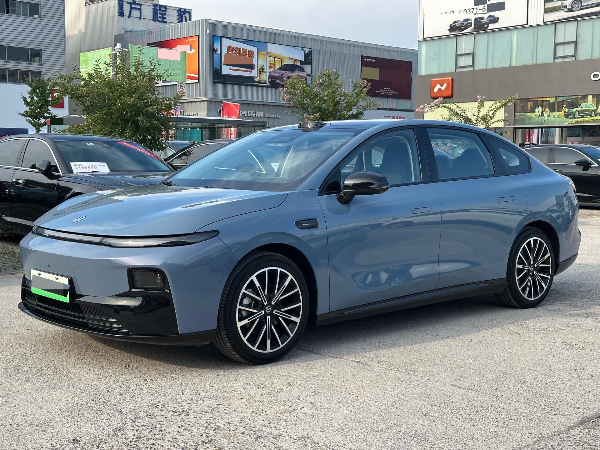 Leapmotor B01 2025 Model 550 LiDAR Edition exterior