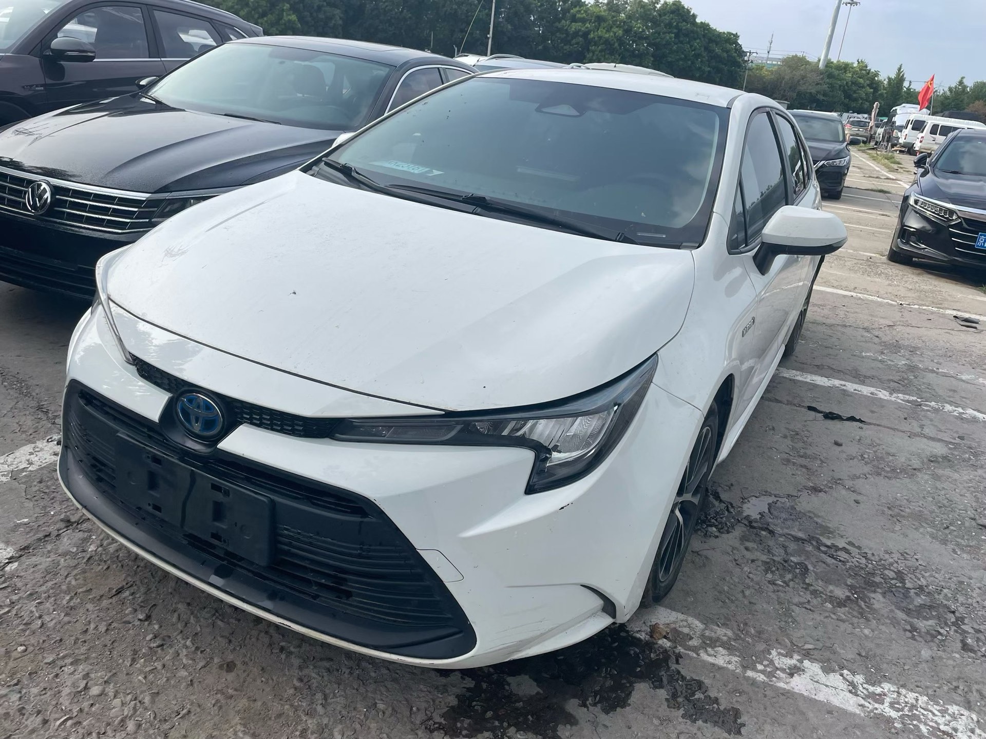 Toyota 2023 Corolla Hybrid 1.8 CVT Smart Hybrid Leading Edition, Automatic Transmission exterior