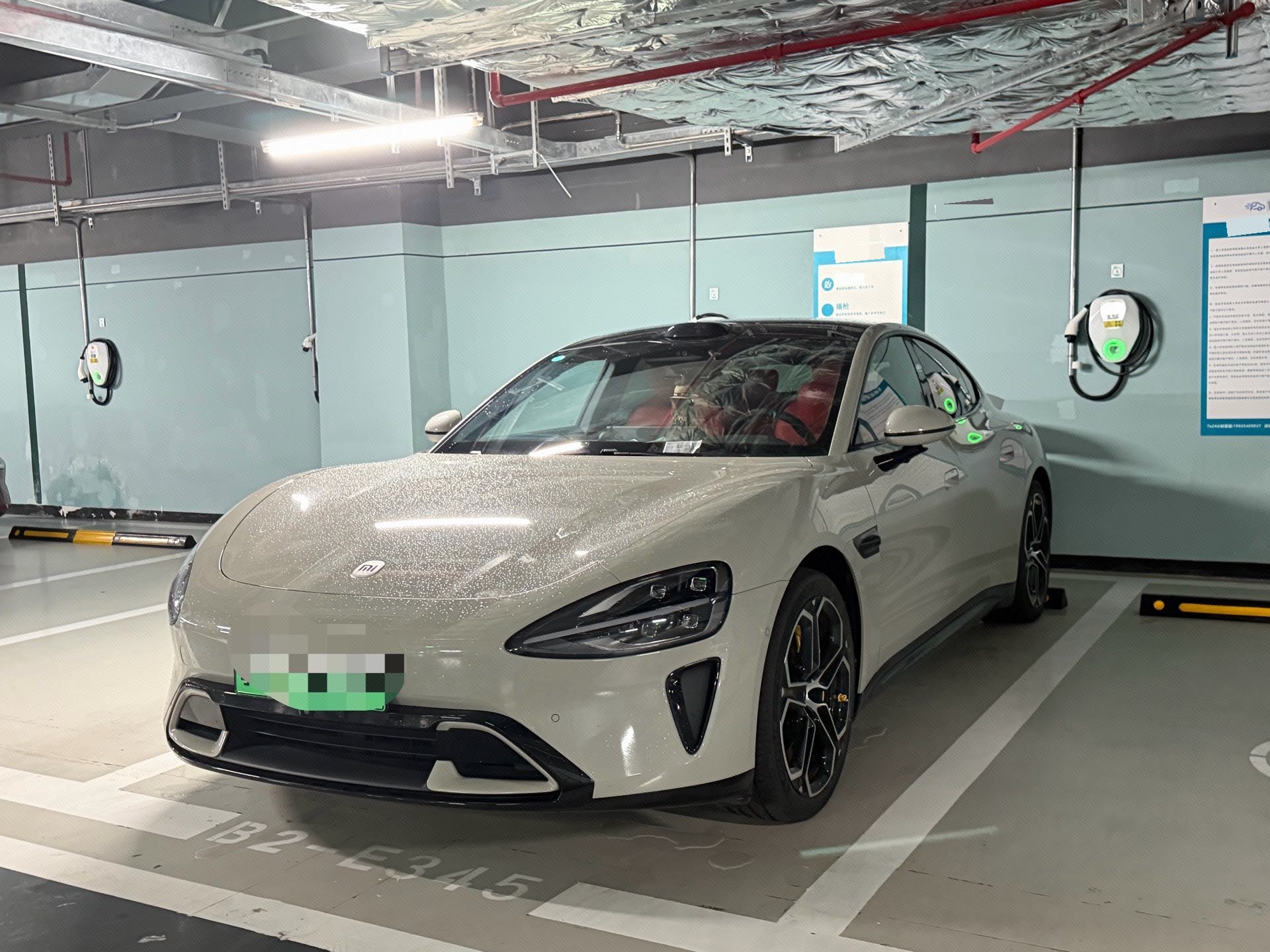 Xiaomi SU7 2024 Model, 830 km, Rear-Wheel Drive, Ultra-Long Range, Advanced Intelligent Driving Pro Edition exterior