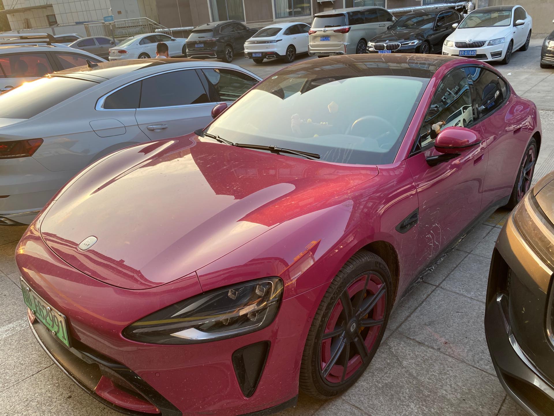 Xiaomi SU7 2024 Model, 700 km, Rear-Wheel Drive, Long-Range, Intelligent Driving Edition exterior