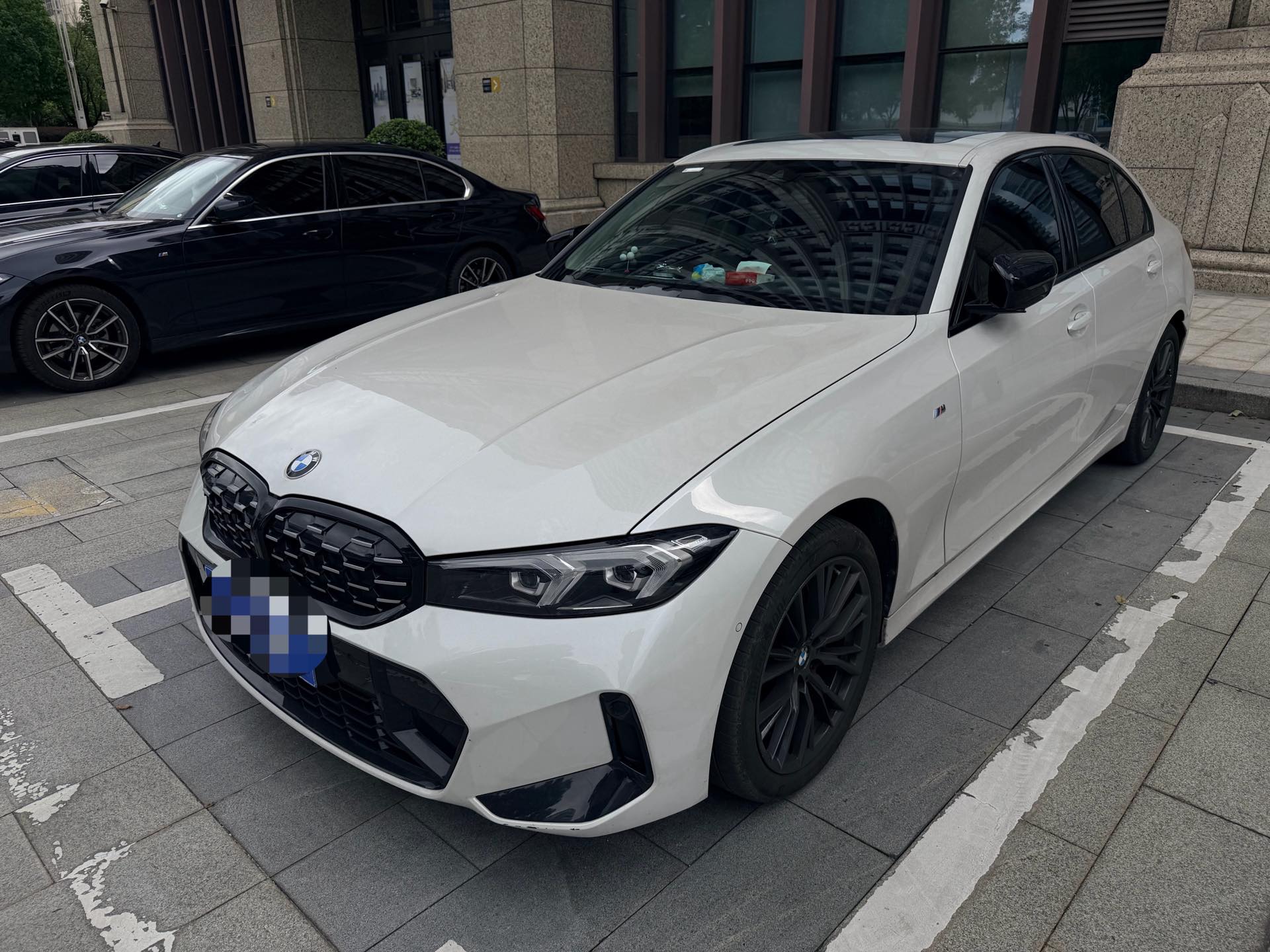 2024 BMW 3 Series 325Li 2.0T M Sport Night Line Package, Automatic Transmission exterior