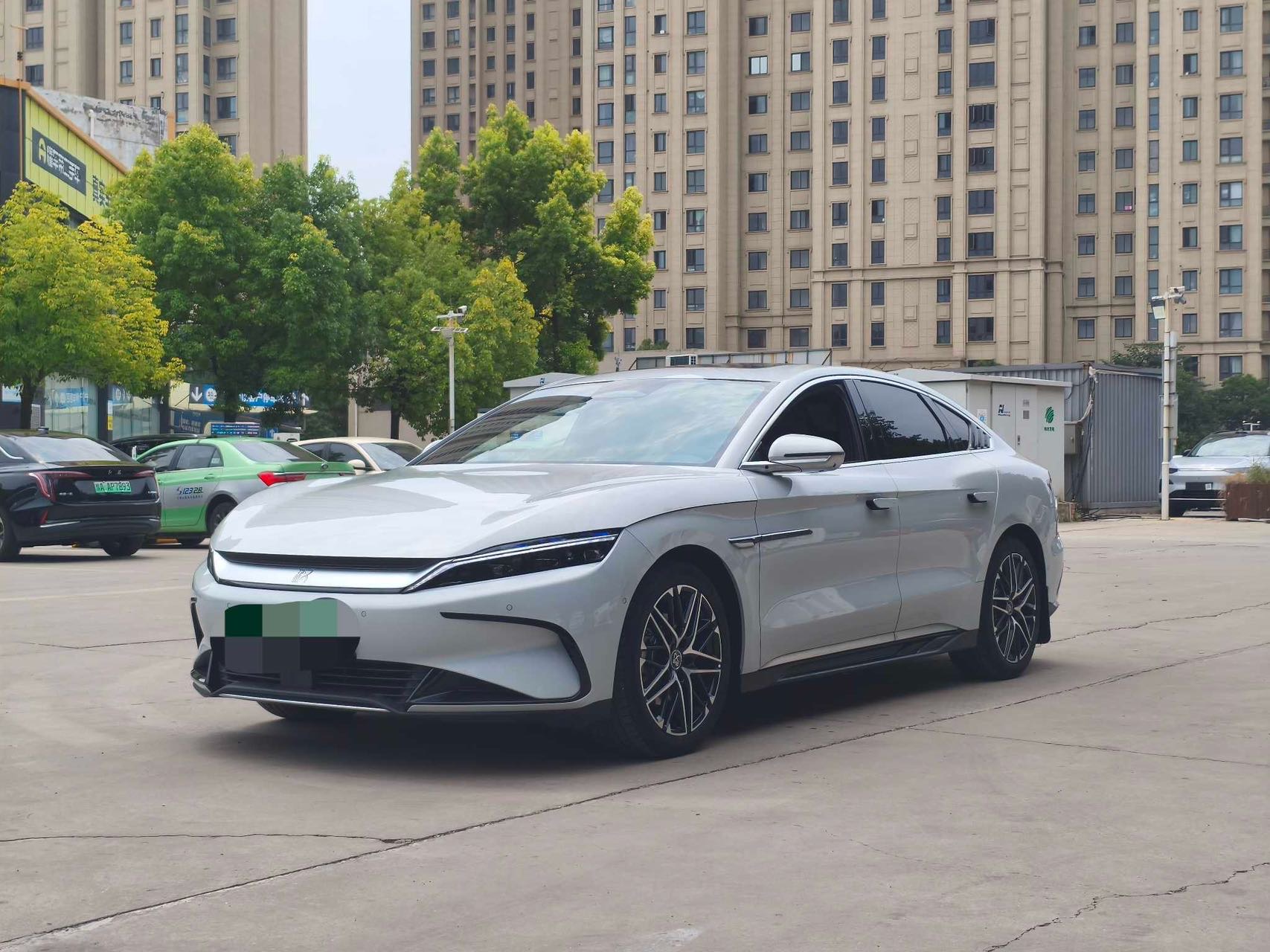 BYD 2025 Han EV Intelligent Driving Edition 605KM Premium Model, Automatic Transmission exterior