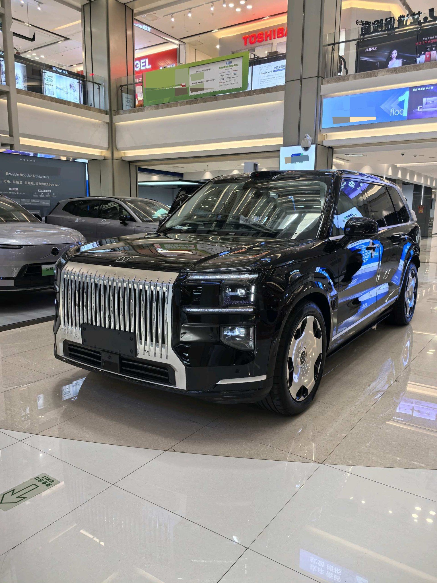 Zeekr 2025 Model Year Zeekr 9X 2.0T Hyper Edition 70kWh Automatic Transmission exterior