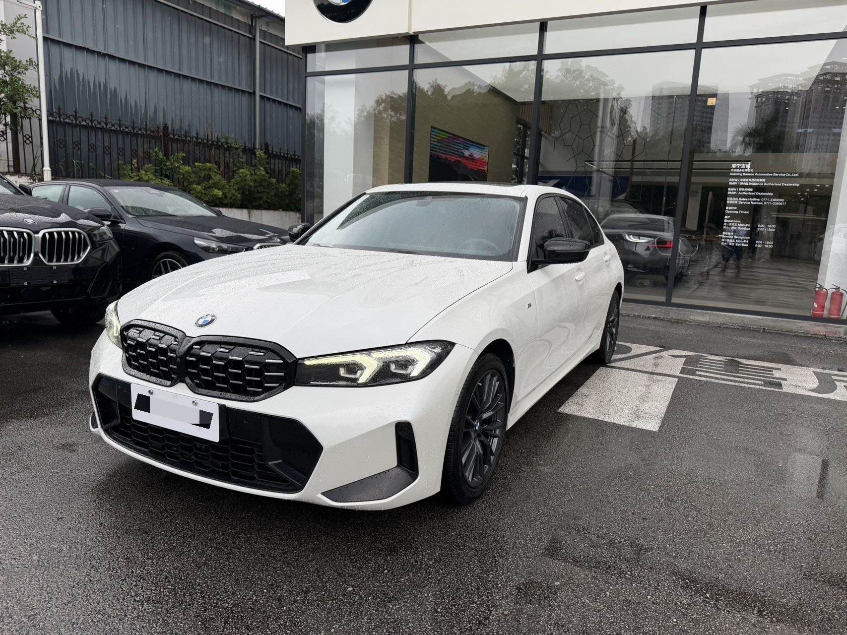 2023 BMW 3 Series 325Li M Sport Night Edition exterior