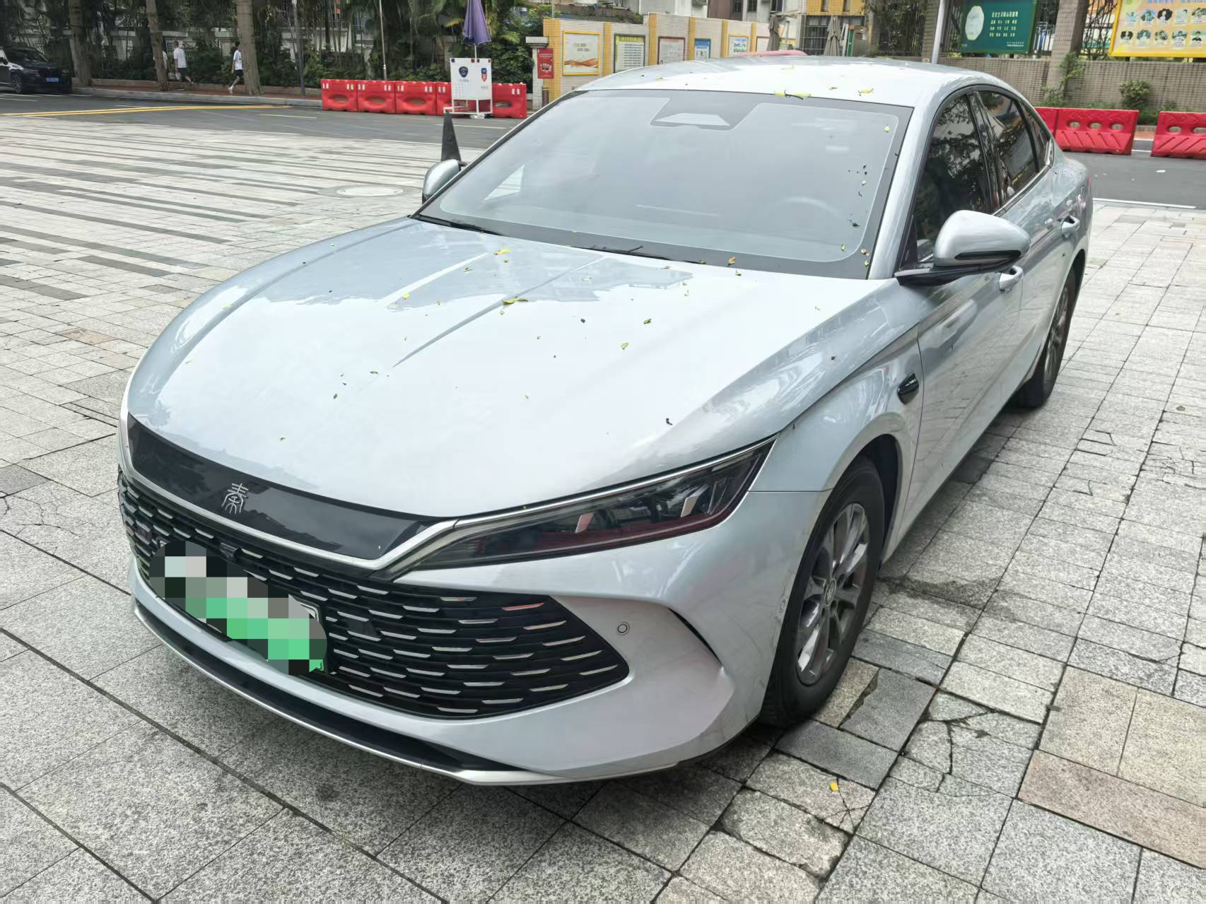 BYD 2025 Qin L DM-i 1.5 CVT Intelligent Driving Edition 80KM Leading Model, Automatic Transmission exterior
