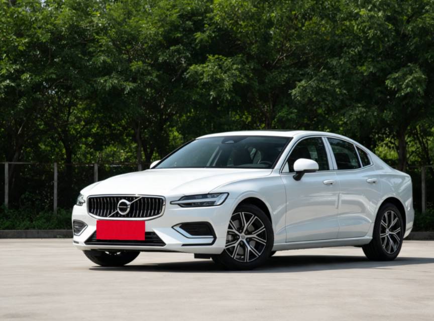 Volvo 2026 S60 48V 2.0T B4 Smart Comfort Luxury Edition, Automatic Transmission exterior