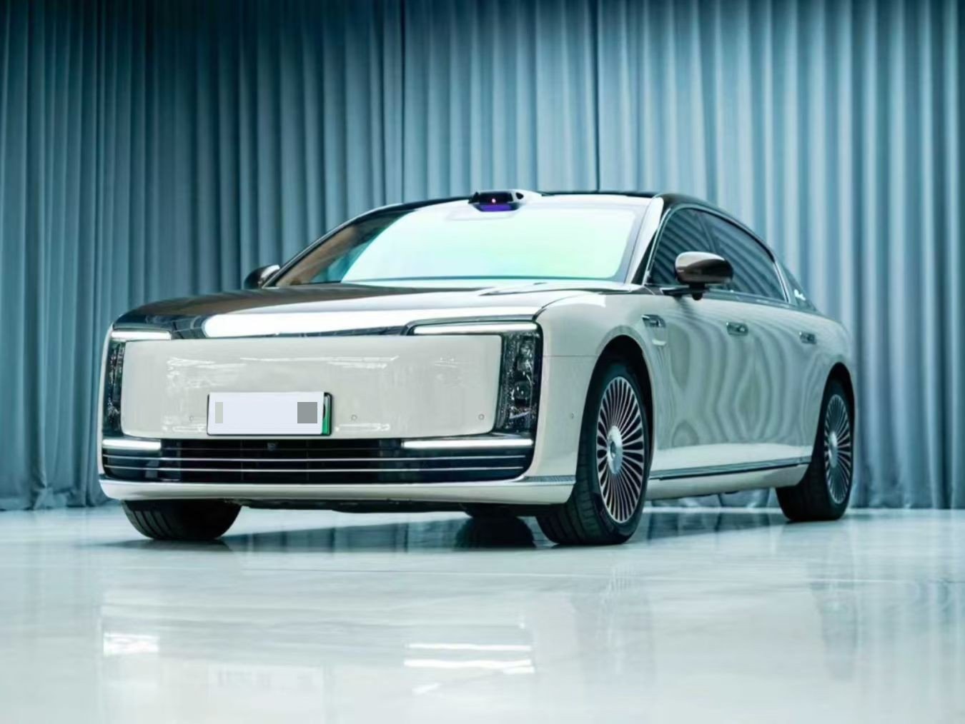 Zunjie S800 2025 Model Year, All-Electric, Starlight Premium Edition, 5-Seater exterior