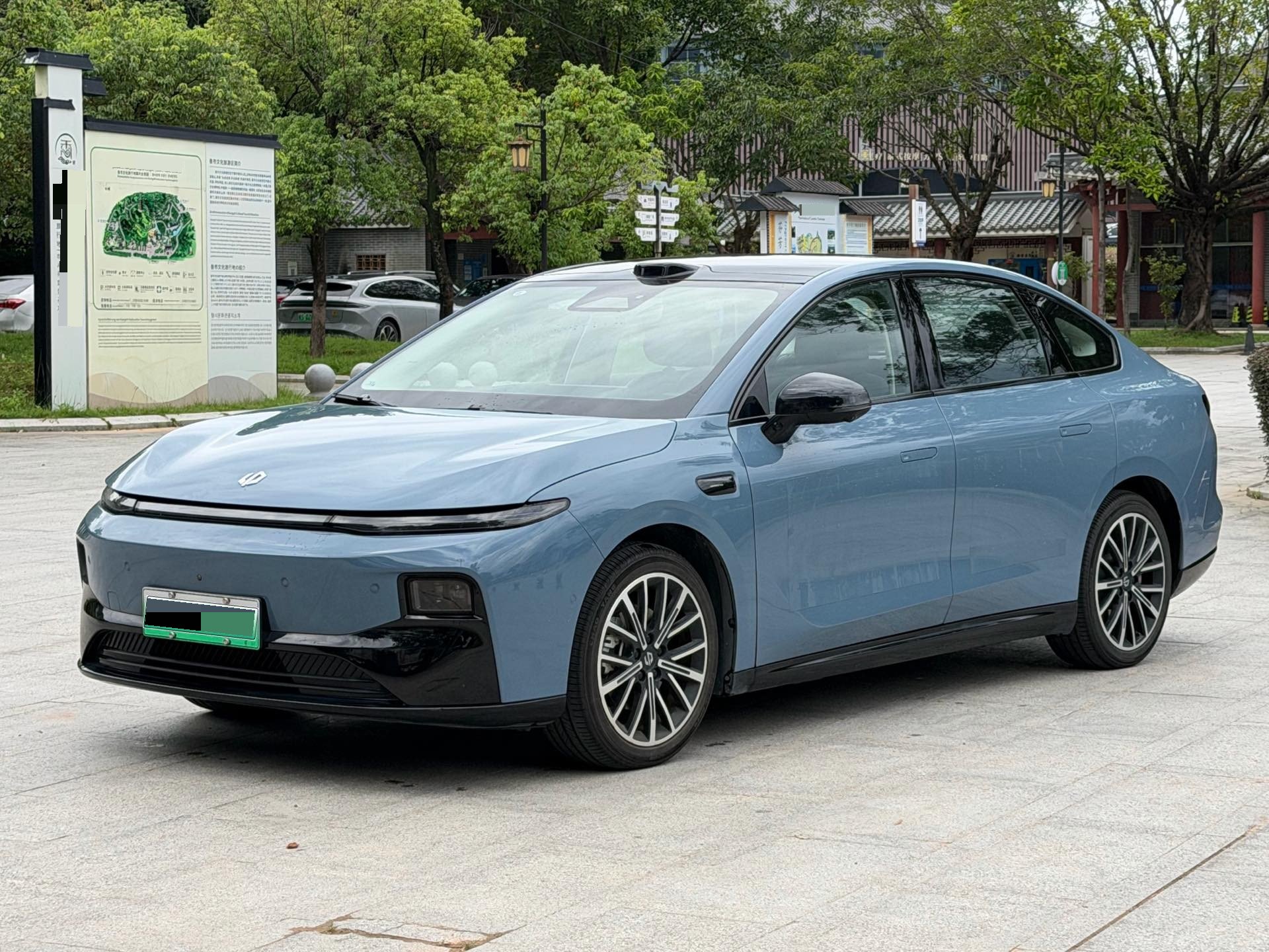 Leapmotor B01 2025 Model 550 LiDAR Edition exterior