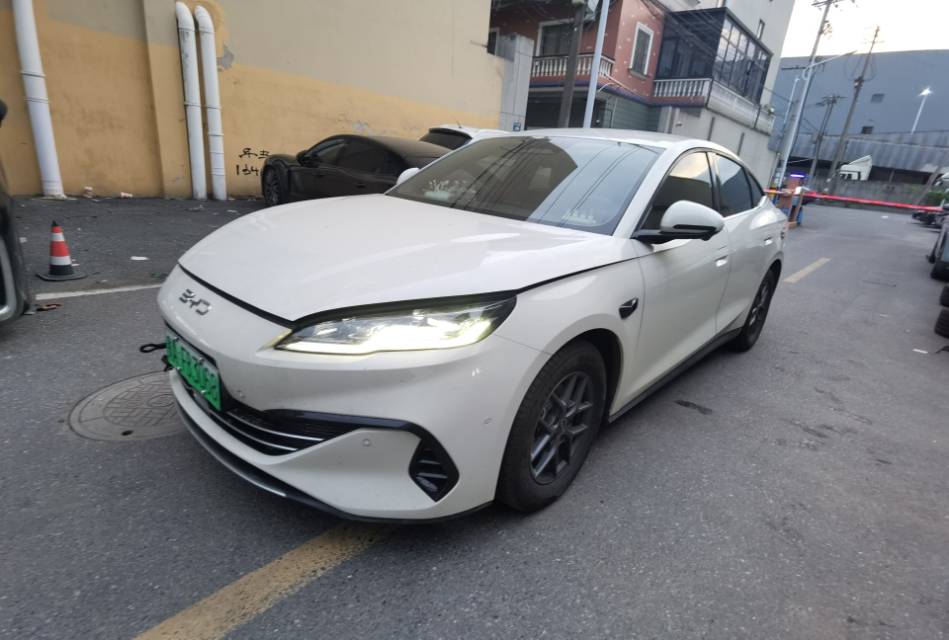 BYD 2025 Seal 06 DM-i 1.5 CVT Intelligent Driving Edition 80KM Premium Model, Automatic Transmission exterior