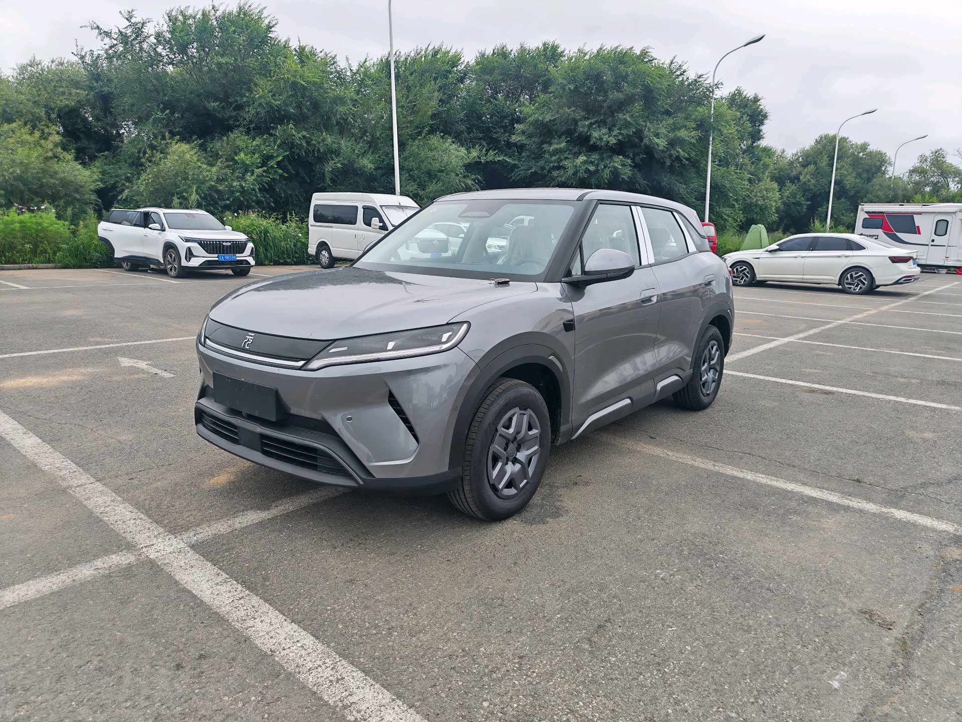 BYD 2025 Yuan UP Intelligent Driving Edition 401KM Vitality Edition Automatic Transmission exterior