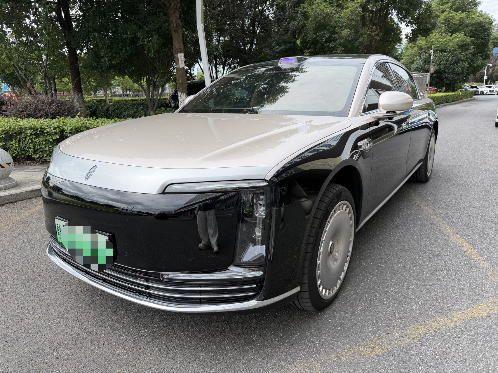 Zunjie S800 2025 Model Year, All-Electric, Starlight Premium Edition, 5-Seater exterior
