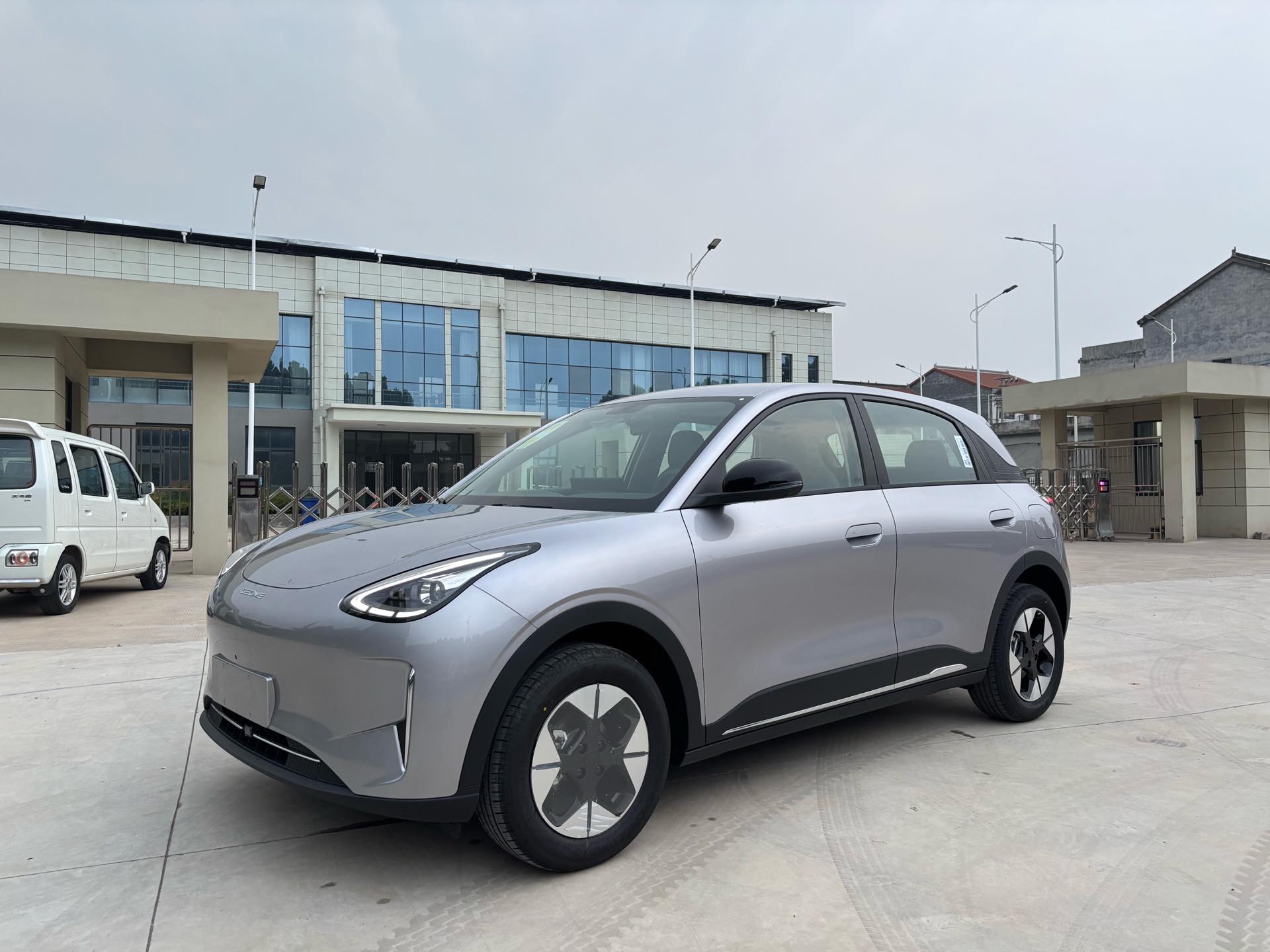 Geely 2026 Star Wish 310km Chengfeng Edition, Automatic Transmission exterior