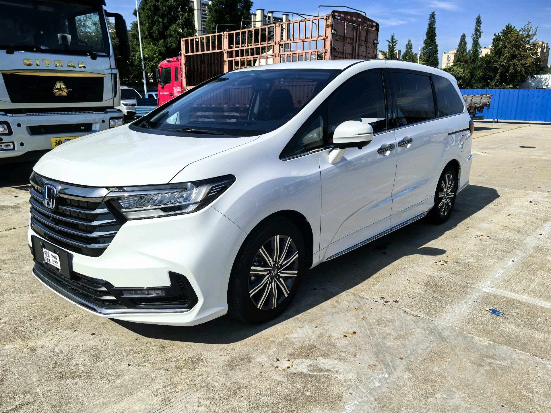 Honda 2024 Odyssey Hybrid 2.0 CVT Sharp·Enjoy Edition Automatic Transmission exterior