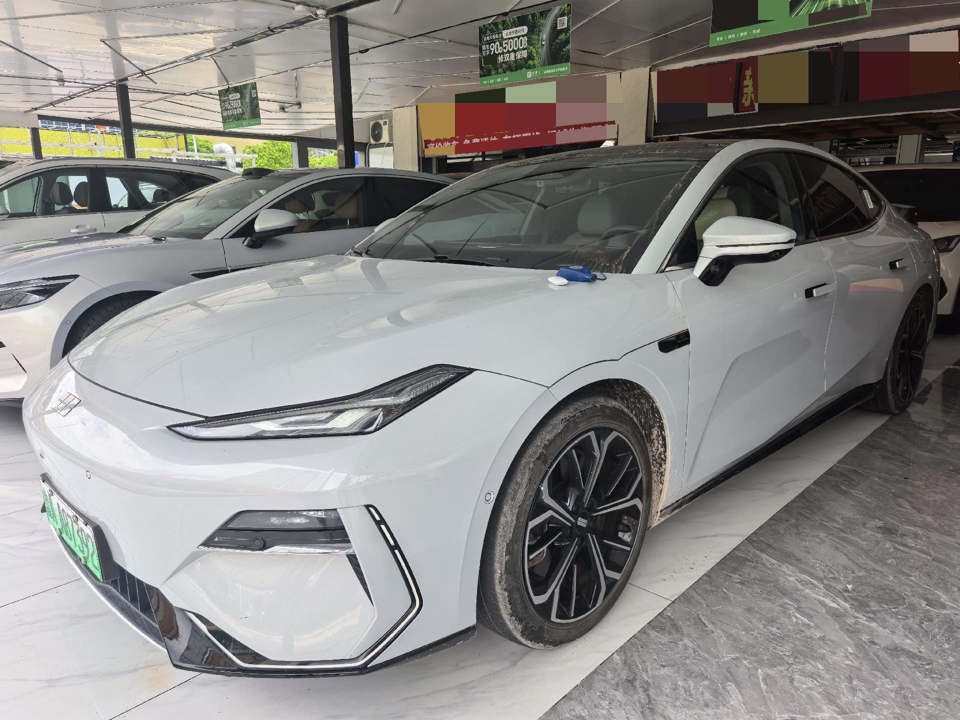Geely Galaxy 2025 E8 700km Long-Range Smart Driving Edition, Automatic Transmission exterior