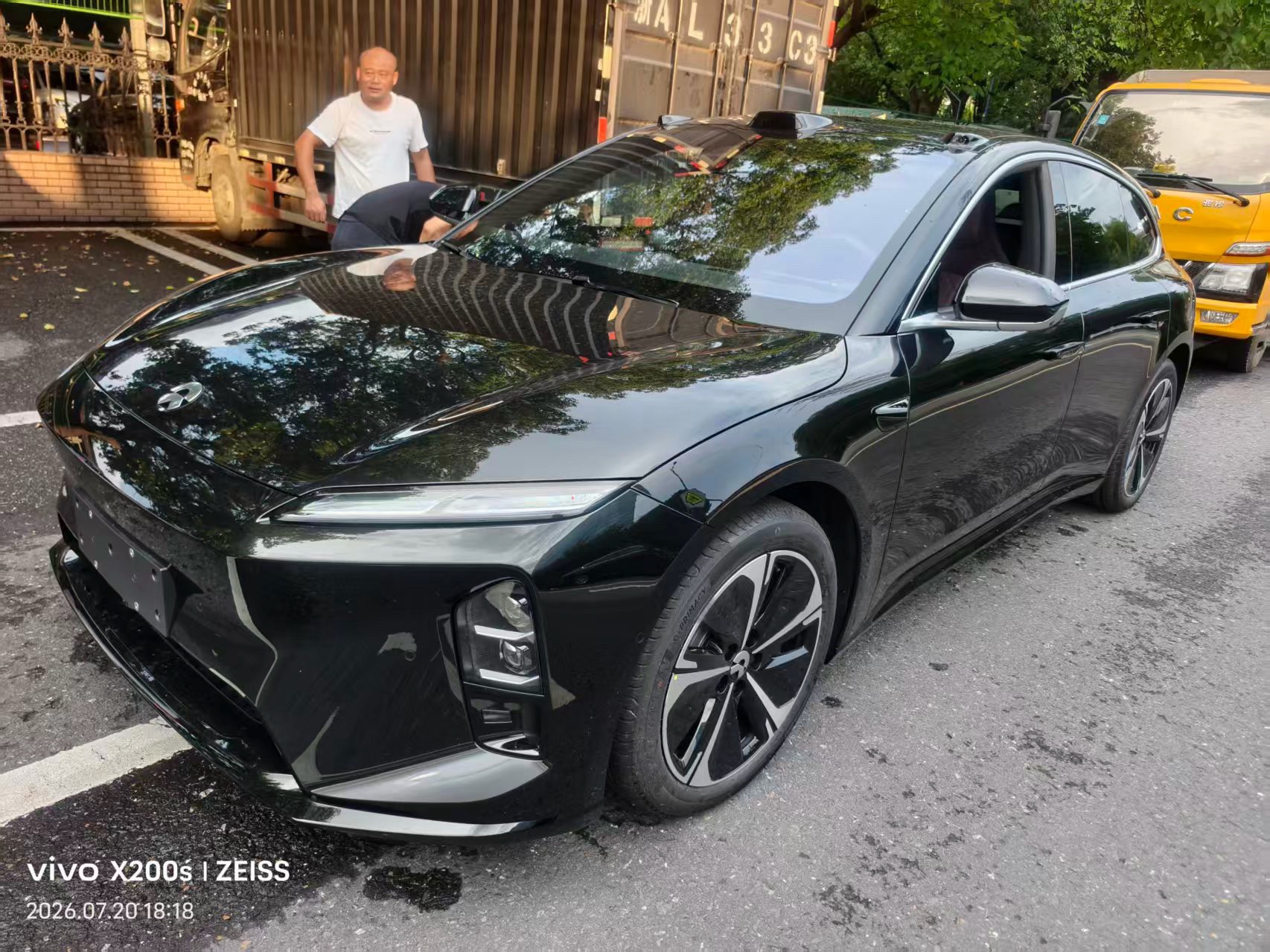 NIO 2026 ET5T 100kWh Touring Automatic Transmission exterior