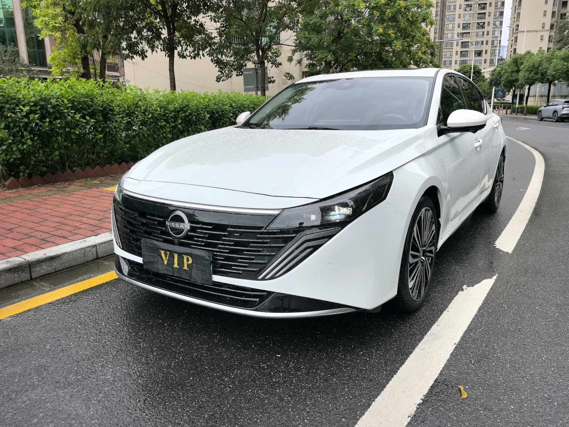 2025 Nissan Teana 2.0T CVT XV Premium Edition, Automatic Transmission exterior