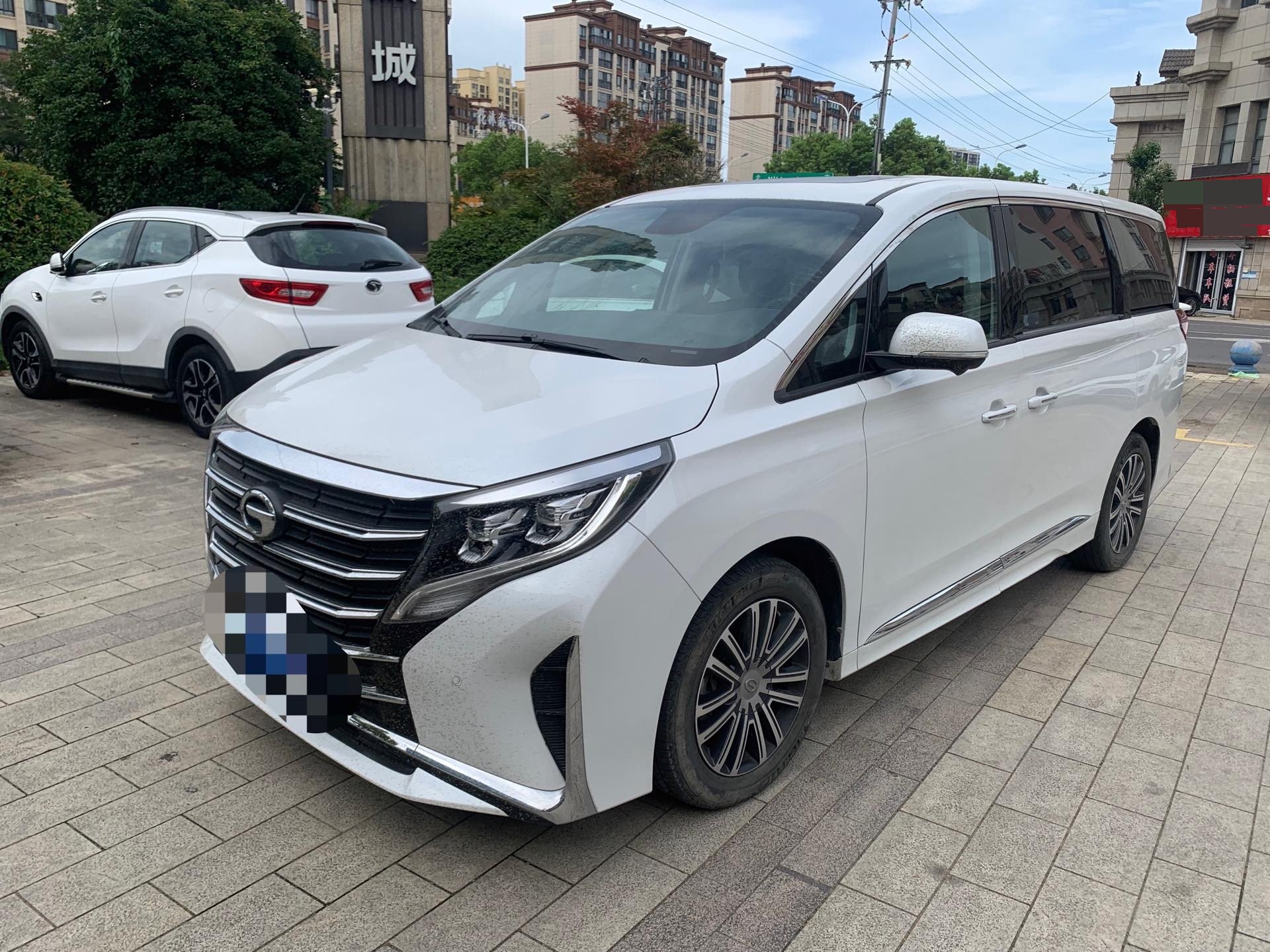 GAC Trumpchi M8 2023 Model Year, Lingxiu Series, 390T Supreme Edition exterior
