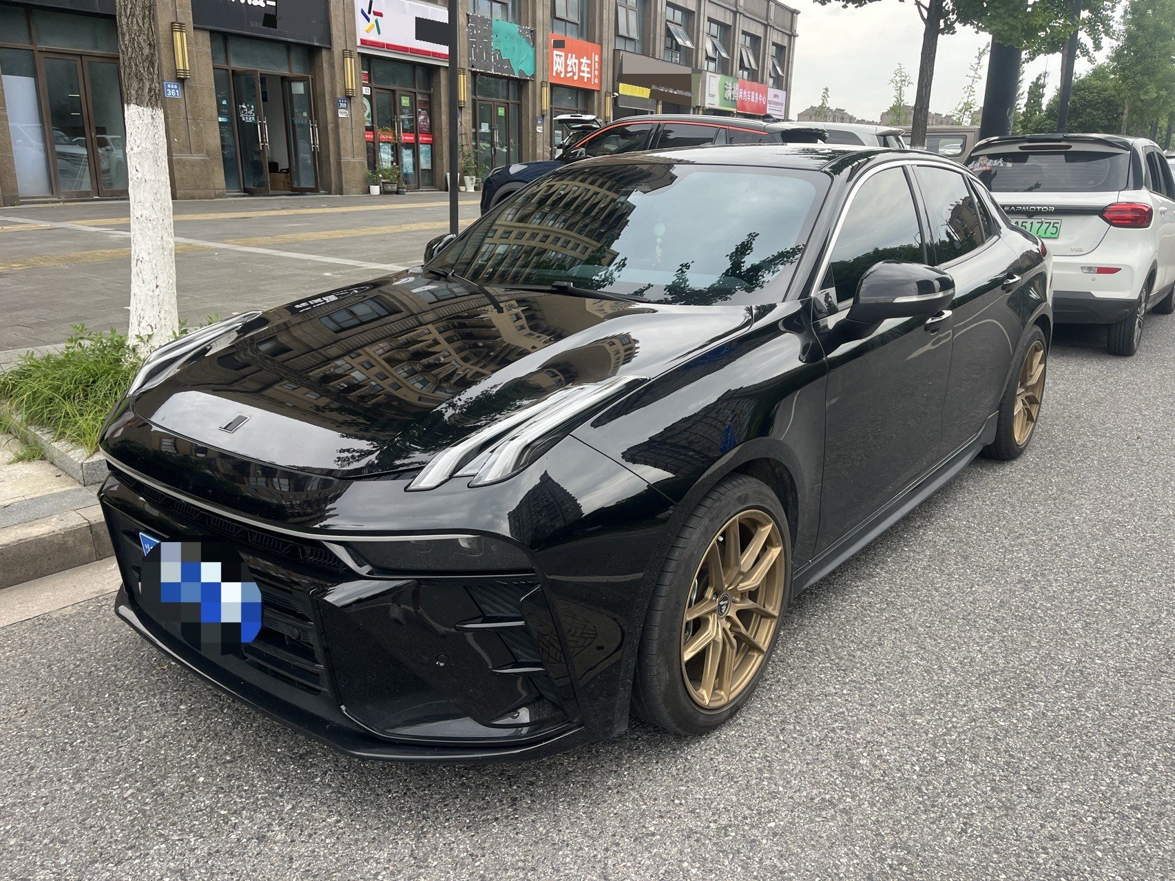 Lynk & Co 2025 Model Year Lynk & Co 03 1.5TD Champion Edition Pro Automatic Transmission exterior