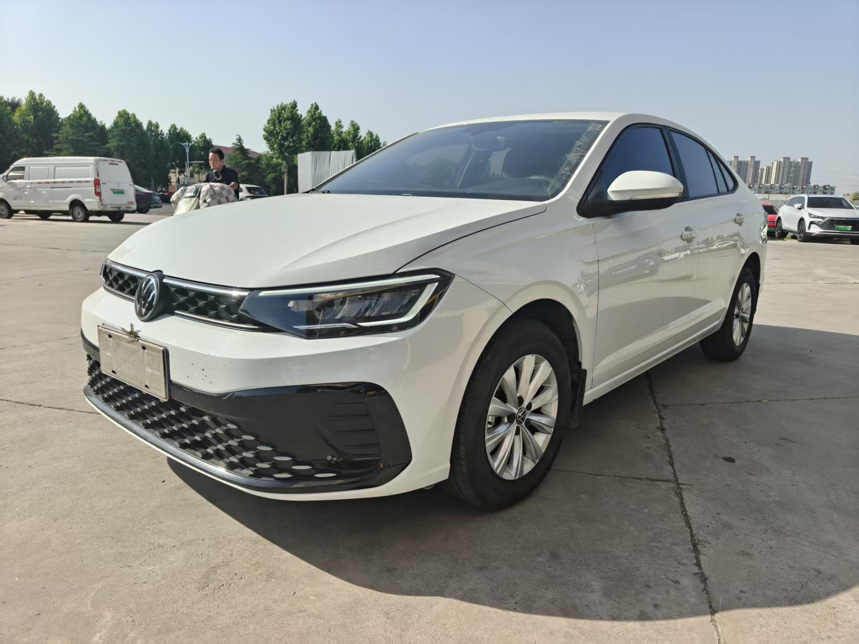 Volkswagen 2025 Lavida New Edge 1.5 Outstanding New Yi Edition Automatic Transmission exterior