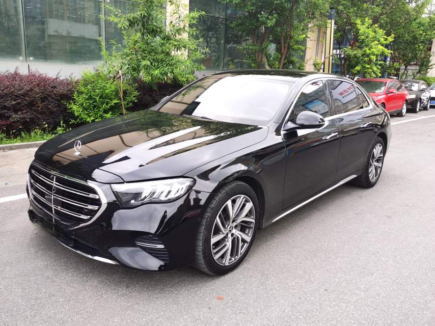 2025 Mercedes-Benz E-Class E 300 L 48V 2.0T Style Edition, Automatic Transmission exterior