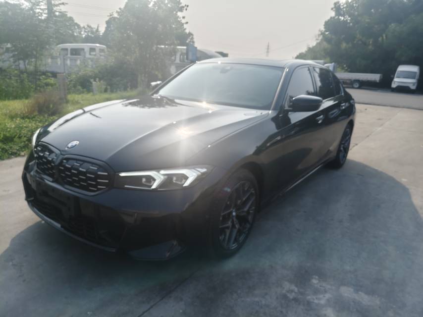 2025 BMW 3 Series 330Li 2.0T M Sport Night Line Package, Automatic Transmission exterior