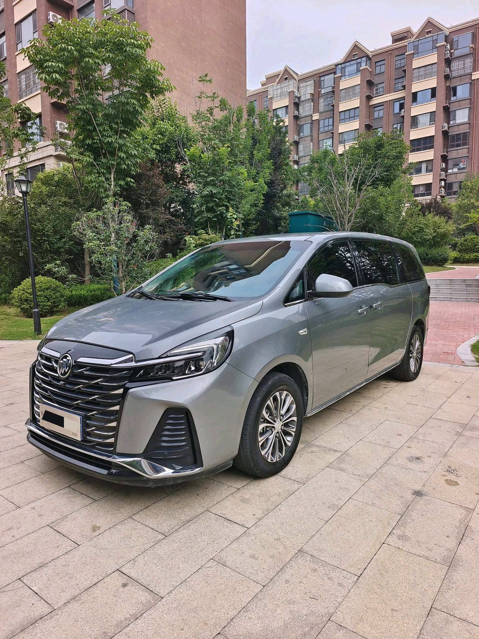 2023 Buick GL8 Land Executive 652T Comfort Edition exterior
