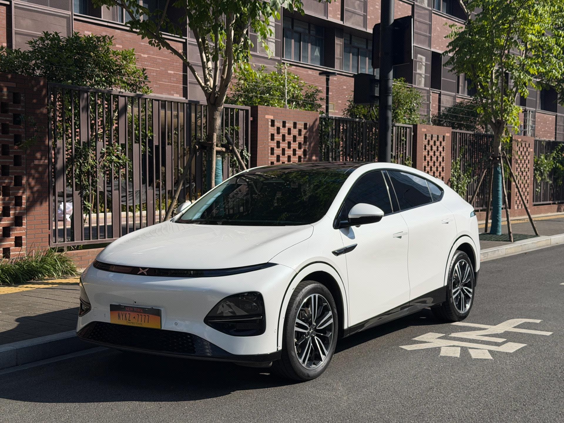 Xpeng G6 2023 Model 580 Long Range Max exterior