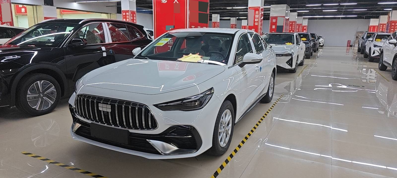 Geely Galaxy 2025 Star Glory 6 EM-i 1.5 125km Long-Range Edition, Automatic Transmission exterior