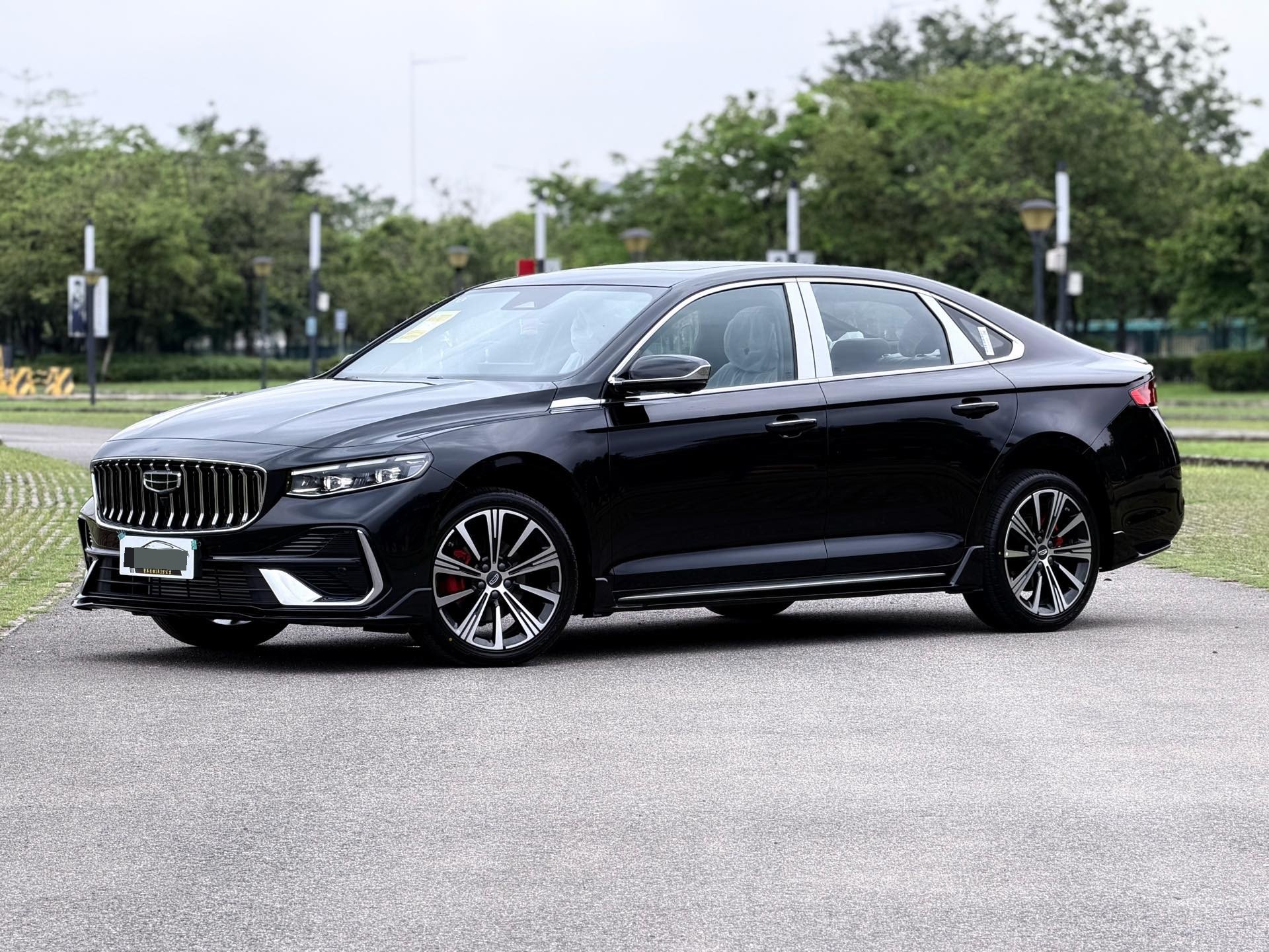 Geely 2026 Xingrui 1.5TD Dongfangyao Kunlun Edition Automatic Transmission exterior