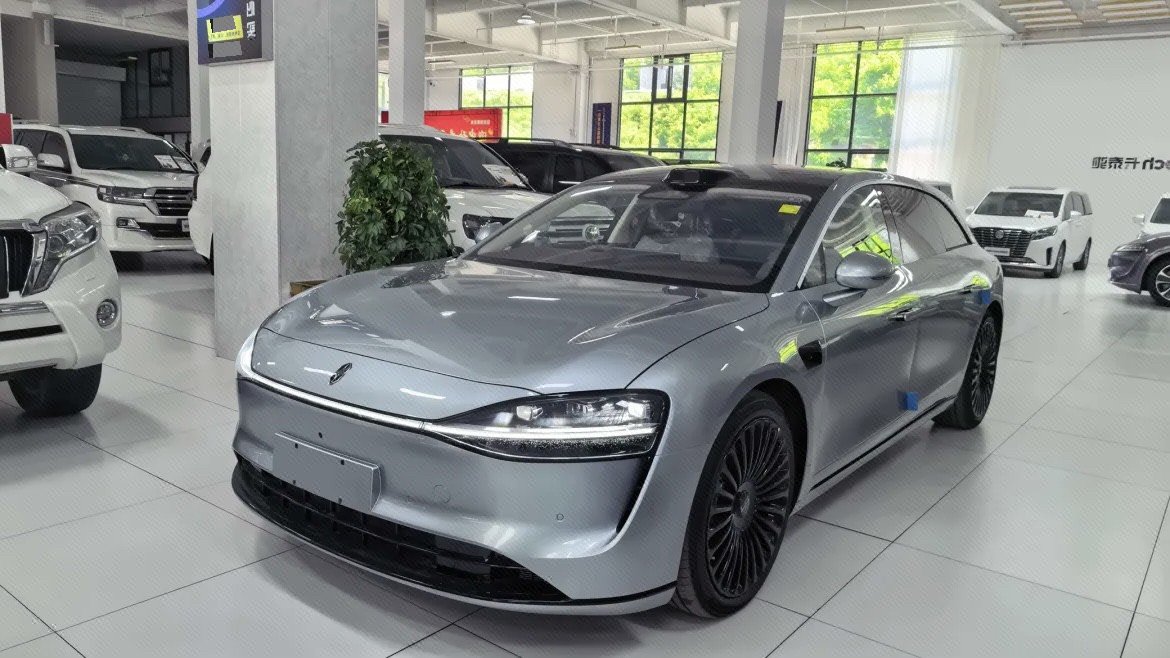 Xingjie S9T 2025 Model, Extended-Range Ultra Long-Range Edition exterior