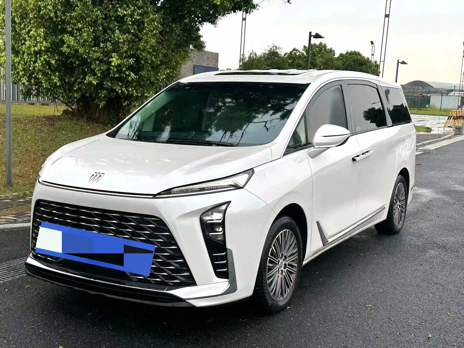 Buick GL8 New Energy 2024 Model Year Lu Zun Luxury Edition 7-Seater exterior