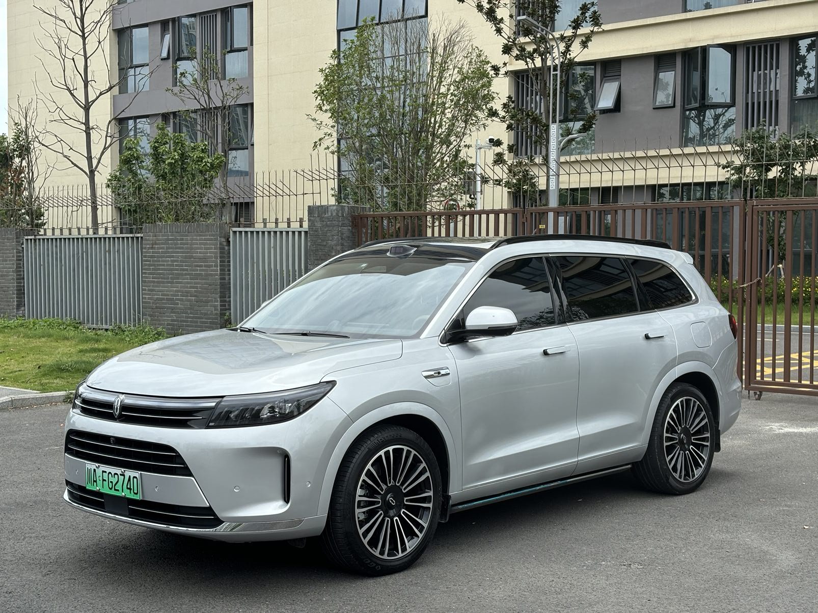 AITO 2024 Wengjie M7 Intelligent Driving AWD Max Edition, 6-Seater, Automatic Transmission exterior