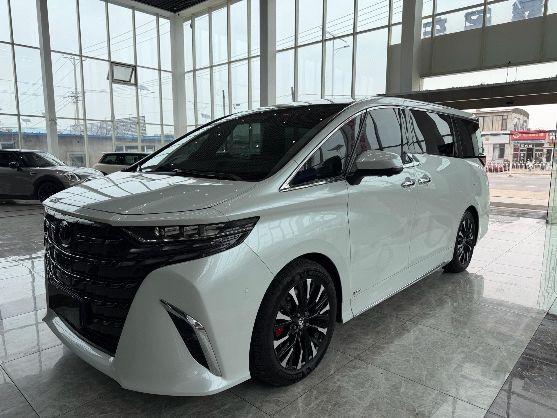 Toyota Alphard (Imported) 2024 Model Year Alphard 2.5 CVT Premium Edition Automatic Transmission exterior