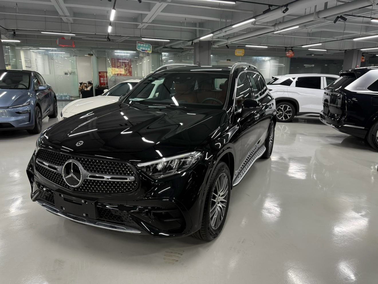 Mercedes-Benz 2026 GLC 300 L 4MATIC 48V 2.0T Sport 5-Seater Automatic exterior