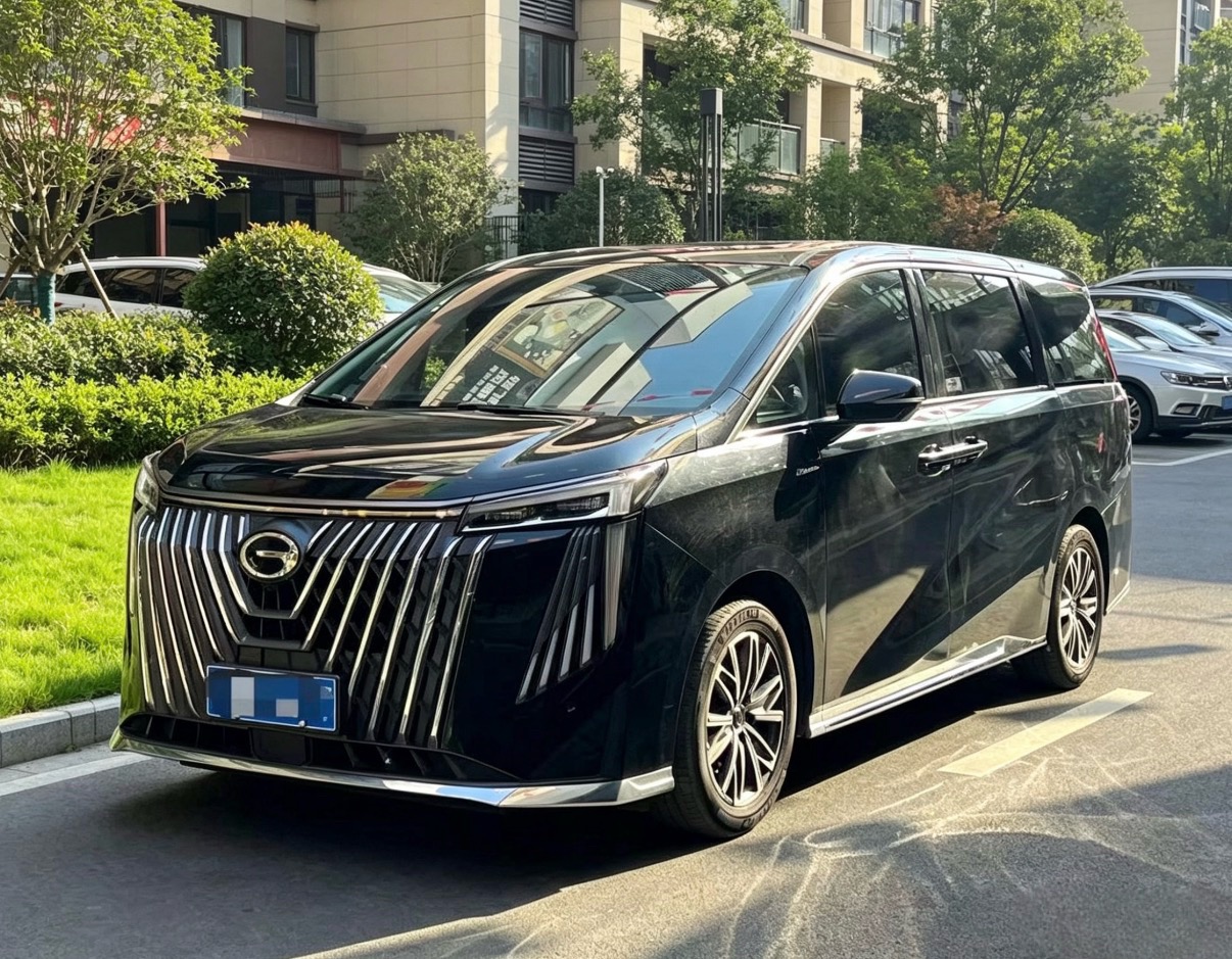 GAC Trumpchi 2024 M8 Dual-Hybrid 2.0T Master Series Super Hybrid Edition, Automatic Transmission exterior