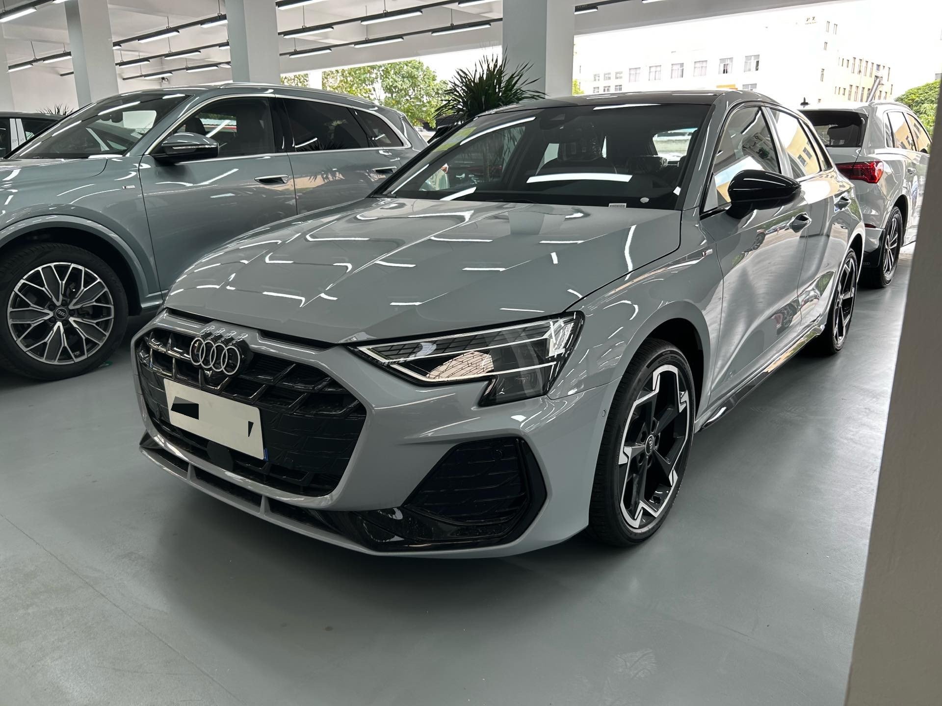 2025 Audi A3 Sportback 1.5TFSI 35TFSI Fly Speed Premium Edition + Luxury Selection Package (Facelift) Automatic Transmission exterior