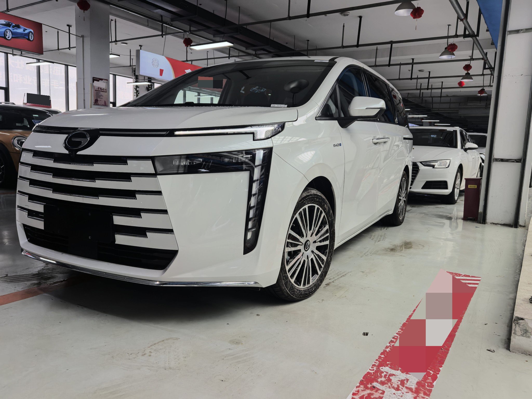 GAC Trumpchi 2025 E8 2.0 150km PRO+ Automatic exterior