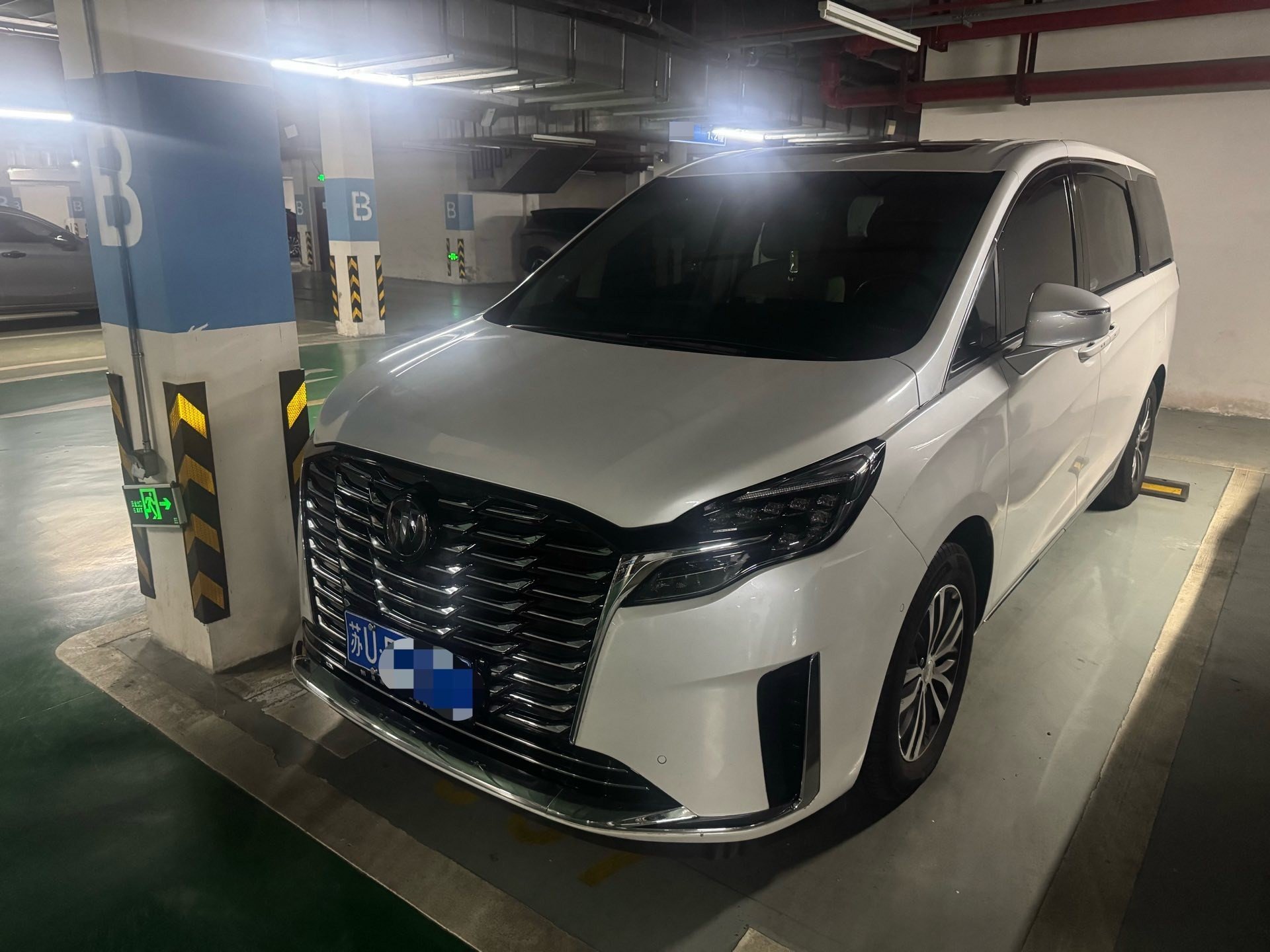 2023 Buick GL8 ES Luzun 653T Premium Edition exterior