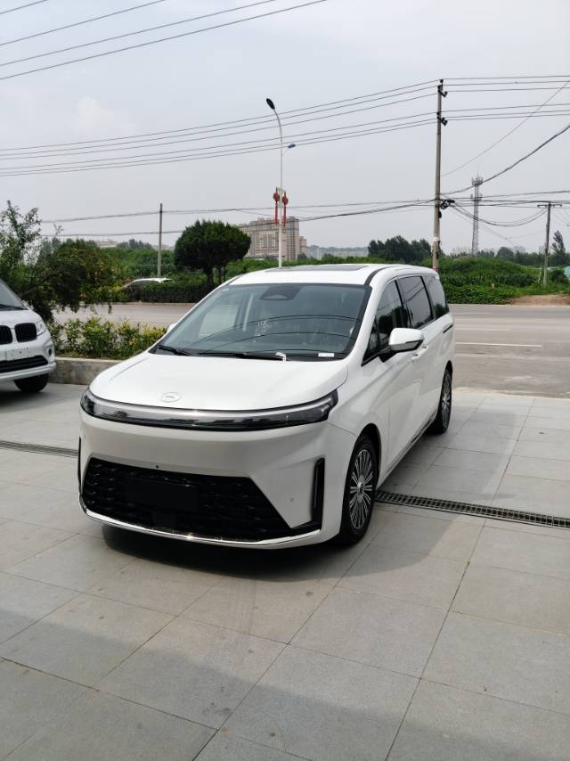 GAC Trumpchi 2026 E8 1.5T Max Edition, Automatic Transmission exterior