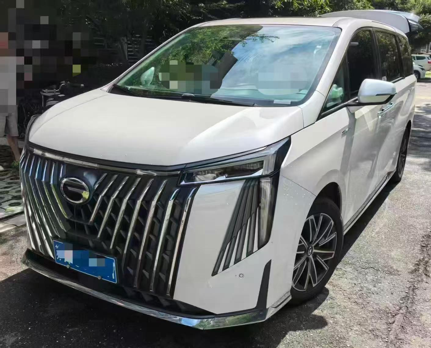 GAC Trumpchi M8 2023 Model Year Master Series 390T Supreme Edition exterior